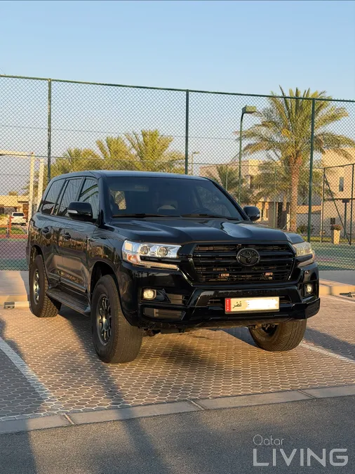 تويوتا لاند كروزر GX 2016 — QatarLiving